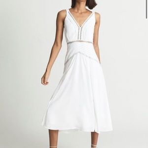 ALBERTA
REISS LACE TRIM MIDI DRESS
